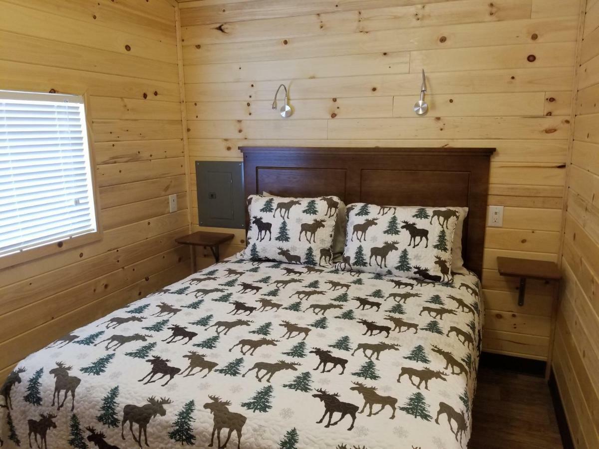 Castle Gate Rv Park Otel Helper Dış mekan fotoğraf